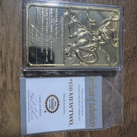 pokemon special edition 23 karat gold plated trading card mewtwo 23K Gold-Plated Limited 23 karat gold-plated Mewtwo pokemon